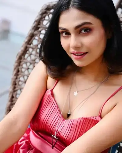 Call Girls Service in Khanakul